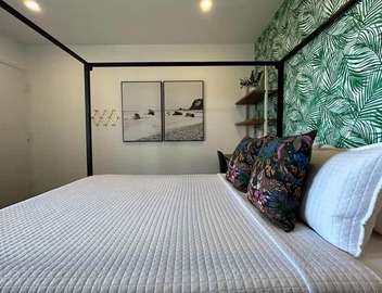 Ocean View Studio Manhattan Beach 3