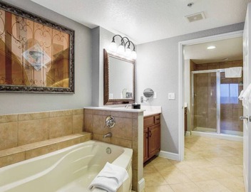 Wyndham Bonnet Creek Resort - Family Friendly Resort Condo Sleeps 8! 4