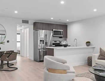 Heart of West Hollywood Stunner w/gym and co-working space 4