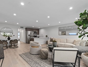 Heart of West Hollywood Stunner w/gym and co-working space 3