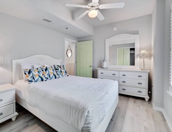 Caribbean 204 | Pet-Friendly + Indoor/Outdoor Pools, Fitness & Sauna 2
