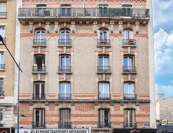 Apartment in Paris near Line 14 Metro 3