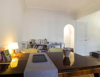 Apartment in Paris near Line 14 Metro 3