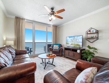 Avalon 1807 -Beachfront Condo-Amazing Views-Full of Amenities-Arcade-Fine Dining 4