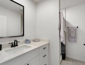 Modern Apartment in the Heart of Phoenix (4) 2