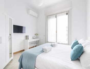 Easylife - Luxury penthouse a few steps from the Duomo 4