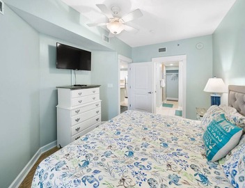 Grand Panama 1406! Gulf Views, Beach Chairs, Pets, 5 Star Reviews. 3