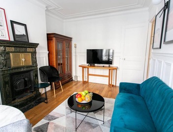Elegant 2BR in St-Germain Near Le Bon Marche 4