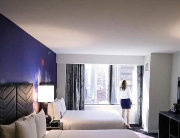 Rooms for the Crew | 3 units | Steps to Mag Mile| Navy Pier | 24-hour Gym 5
