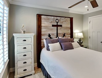 Paradise Isle #15A | Across from the Beach + Pool Access! 3