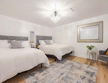 STUNNING & SPACIOUS 1 BEDROOM OASIS 3