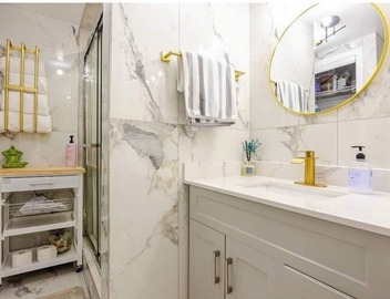 STUNNING & SPACIOUS 1 BEDROOM OASIS 4