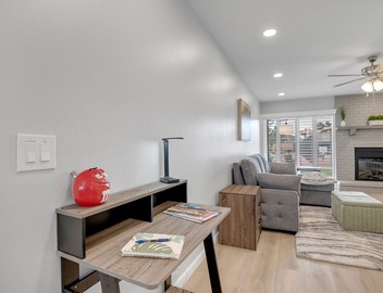 Luxury 2BR condo in Sedona's Village of Oak Creek with garden views. 5
