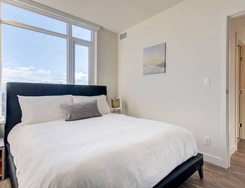Elegant 1BR Apt with GYM near Crystal Mall 2