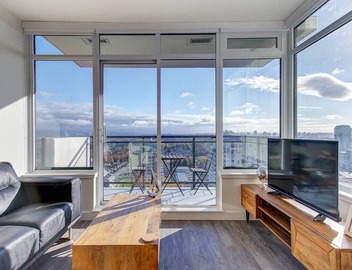 Elegant 1BR Apt with GYM near Crystal Mall 5