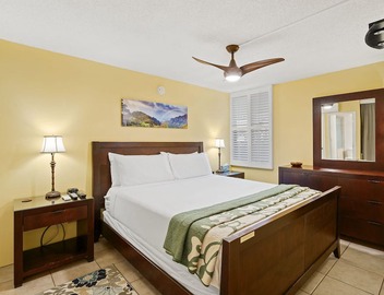 Kamaole Sands 10-113: Ocean View, Ground Level, Renovated, Large Lanai, Split-AC 5