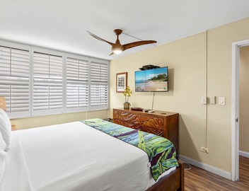 Kamaole Sands 10-307, Ocean View, Large Lanai, Twin Murphy Beds, Split-AC, Wi-Fi 3