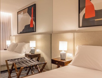 2-Bedroom Apartment w/Comfort, Balcony & Services in the Heart of Avenidas Novas 2