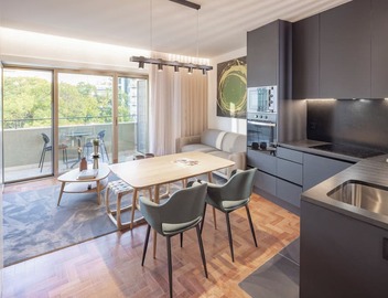 2-Bedroom Apartment w/Comfort, Balcony & Services in the Heart of Avenidas Novas 5