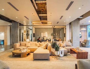 Central Phoenix Spot | Pool, Gym, Balcony +Parking 2