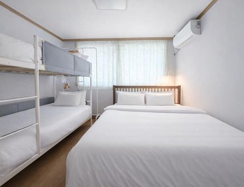 Stay JoyㅡEntire 6-Bedroom House for Large Families & Groups (up to 17)ㅡSeoul 3