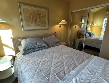 Private Gated 1 Bedroom, 1 Bathroom Small House in Glassell Park, Los Angeles 2