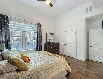 Amazing Walkability, Thornton Park suburb of Downtown Orlando walk to everything 4