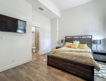 Amazing Walkability, Thornton Park suburb of Downtown Orlando walk to everything 5