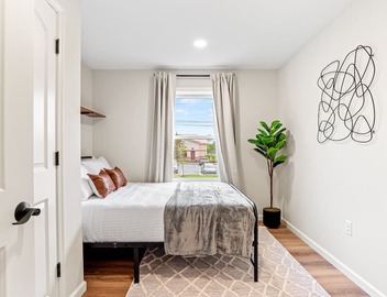 The Respite: Spacious beautiful new build, sleeps 8-10. 7 minutes from Hershey. 3
