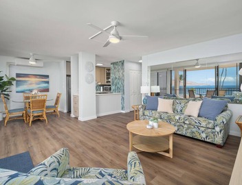 Newly Renovated Oceanfront Escape in North Kihei 4