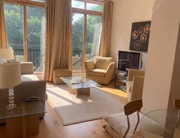 Quality 1 Bedroom Apartment Near River Thames, Parliament Square and Big Ben. 2
