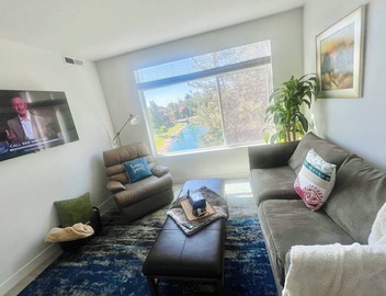 Fullcondo-nearSkiResorts-Sleep3-Hotub-fastWiFi-Gym 15mintSLCairport -free Garage 3