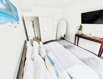 Fullcondo-nearSkiResorts-Sleep3-Hotub-fastWiFi-Gym 15mintSLCairport -free Garage 2