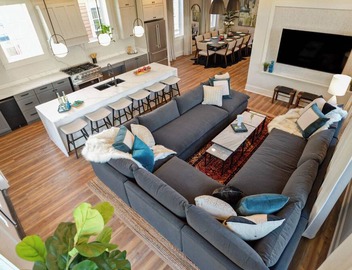 2 Suits Combo | 12BR Near French Quarter 2