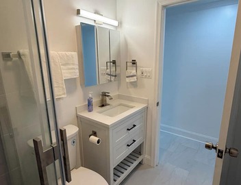 Entire 1 BR near the convention center 3