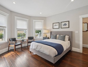 6BR Boston Home | Near T 2