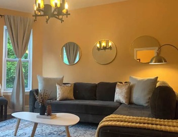 Serene 3-bedroom apartment in Chicago 4