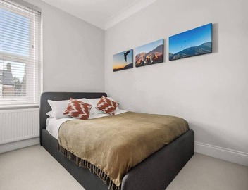 Brand NEW 2 BR Fulham Apt Nr Tube Station COZY 5