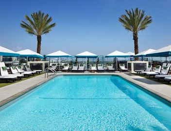 Gate One Bedroom Suite at The London West Hollywood, Free Breakfast 3
