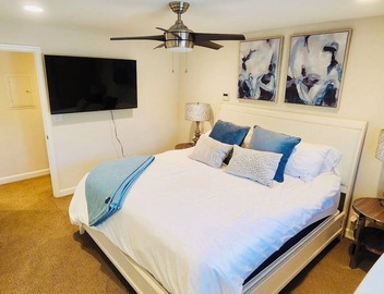 Stylish & Cozy 1BR Retreat Perfect for Work & Travel Prime Location! 5