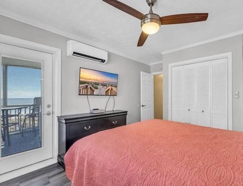 Palm Villa w/Oceanfront Balcony, Pool, Sleeps 6 3