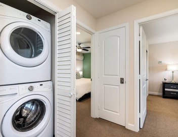 Peaceful & Gated 2 King Bd 2 Bth, 1 Gig WiFi near CLU, FSAC & Proactive Sports 2