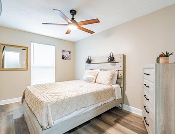 Charming 3-bedroom house with AC and WiFi in awesome Kenner 4