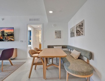 New 2-Bdrm Downtown Miami Apartment with Bay Vista 4