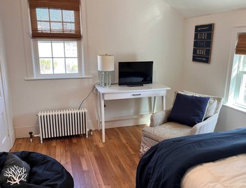 South Dartmouth Vacation Rental Home - Half Mile to Padanaram Village 2