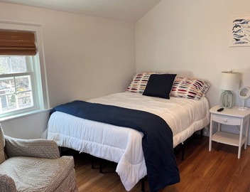 South Dartmouth Vacation Rental Home - Half Mile to Padanaram Village 3