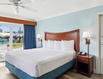 Salty Beachside Haven with Outdoor Swimming Pool and Stunning Ocean Views 2