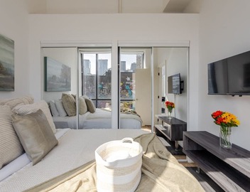 Contemporary City Retreat 2