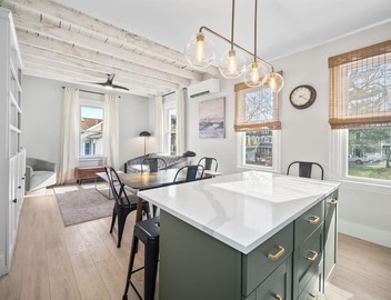 Luxury 3brm/1bath Duplex in JP 4