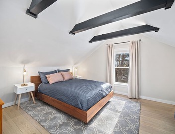 Luxury 3brm/1bath Duplex in JP 2